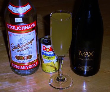 Шампанское и водка - статистика производства 2016